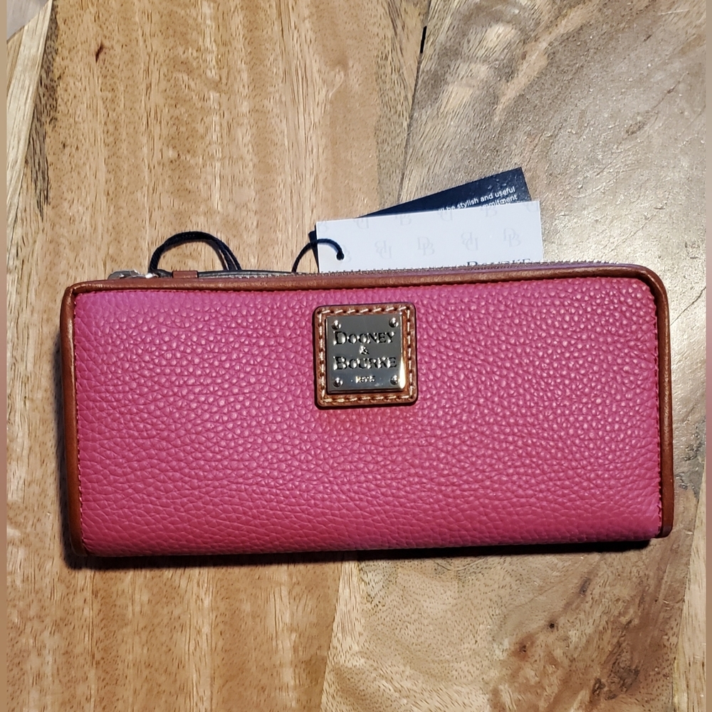 New Dooney & Bourke Pebble Leather Long Slim Zip Wallet Pink - Picture 2 of 8